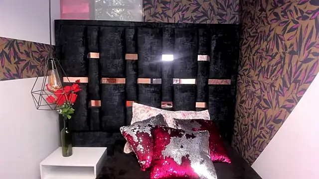 Issa Milf   online show from January 2026 02:21:01 PM