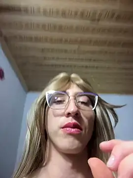 NICOLLE  12 online show from November 2025 08:52:01 PM