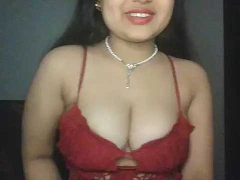 soniyaverma00 online show from December 2025 06:44:02 AM
