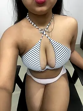 soniyaverma00 online show from December 2025 08:07:02 AM