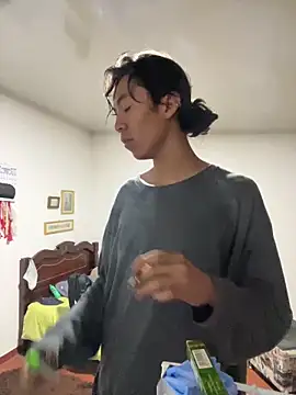 Snapshot of MadamLeRouge chatting on February 2026 12:51:02 AM MadamLeRouge online show from February 2026 12:51:02 AM