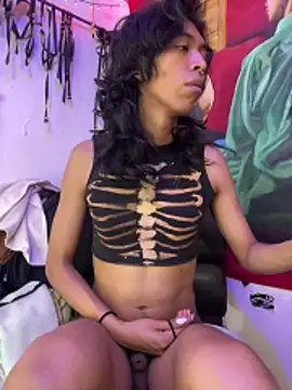 Snapshot of MadamLeRouge chatting on March 2026 03:18:02 PM MadamLeRouge online show from March 2026 03:18:02 PM