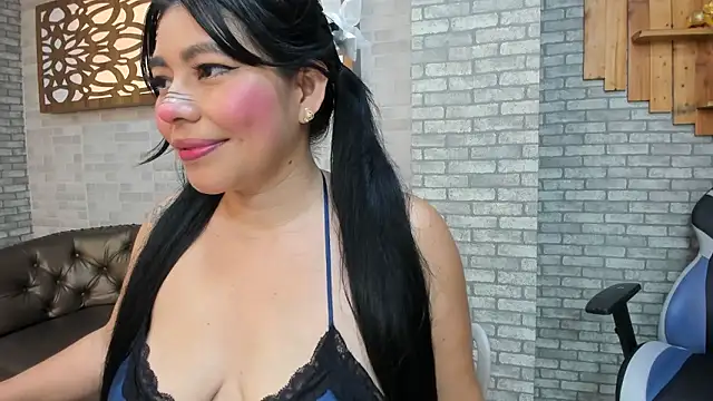 Alisonn Doll online show from January 2026 07:07:02 PM