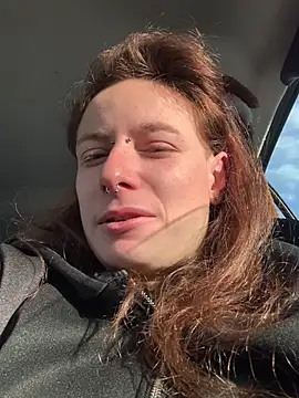 GoldenPussy1329 online show from January 2026 10:31:01 AM