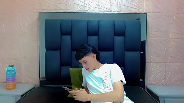 Snapshot of thaigo_twink38 chatting on November 2025 11:59:01 PM thaigo twink38 online show from November 2025 11:59:01 PM