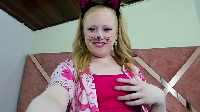 AliceCat 01 online show from November 2025 03:28:02 AM