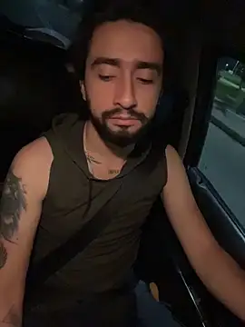 maximusdominus26 online show from November 2025 06:46:01 AM