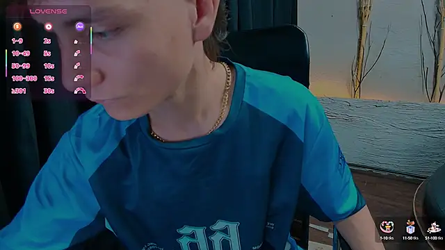 ZackMaye online show from October 2025 03:27:01 AM