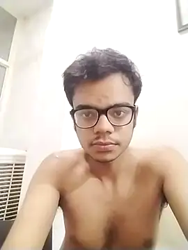 sexybobby13 online show from February 2026 08:20:01 AM