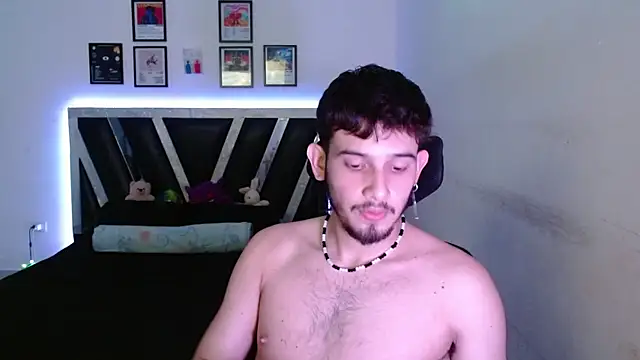 Sebasxxl12 online show from December 2025 06:21:02 AM