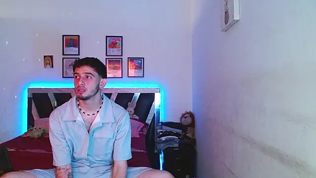 Sebasxxl12 online show from March 2026 07:54:01 PM