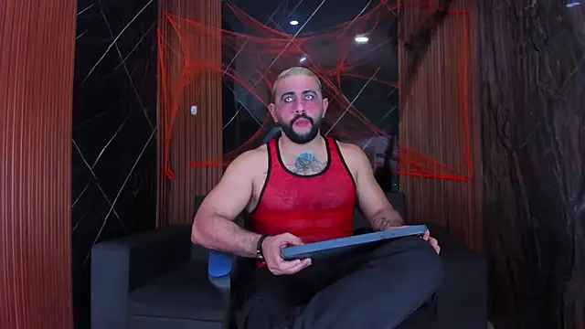 isaac franko online show from October 2025 08:32:01 PM