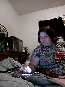 Snapshot of kittytightholes chatting on October 2025 01:11:01 AM kittytightholes online show from October 2025 01:11:01 AM