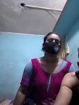 Snapshot of boni09 chatting on November 2025 10:35:02 AM boni09 online show from November 2025 10:35:02 AM