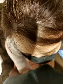 aska1986 online show from December 2025 12:21:01 PM