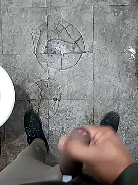 SlipperyRebound0 online show from November 2025 03:05:02 PM