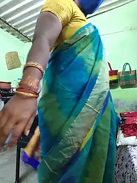 Tamilselviroja- online show from October 2025 03:32:01 PM