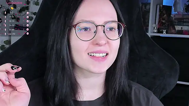 power robynn online show from November 2025 04:39:01 PM