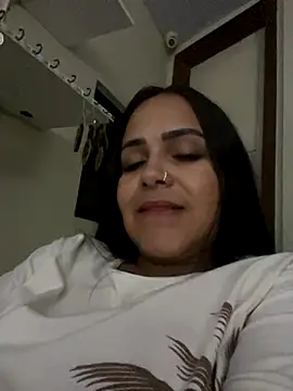 Snapshot of ayshabeatriz chatting on October 2025 05:05:01 AM ayshabeatriz online show from October 2025 05:05:01 AM