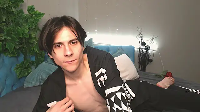 Snapshot of Ellis_Rin chatting on October 2025 10:31:01 PM Ellis Rin online show from October 2025 10:31:01 PM