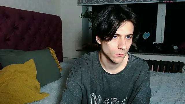 Snapshot of Ellis_Rin chatting on November 2025 05:35:02 PM Ellis Rin online show from November 2025 05:35:02 PM