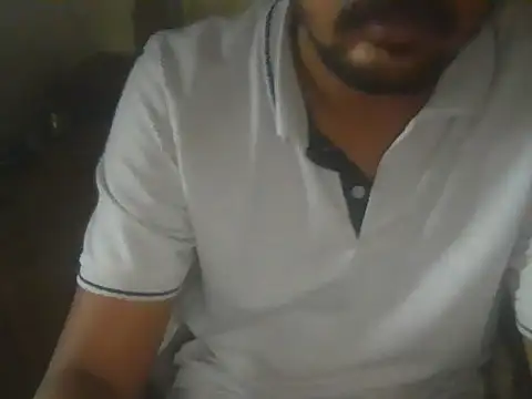 Hhhggghrrr3219 online show from November 2025 05:40:02 AM