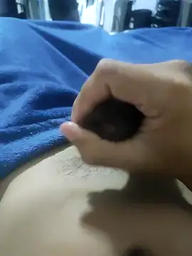 Snapshot of CDD021 chatting on October 2025 10:49:01 AM CDD021 online show from October 2025 10:49:01 AM