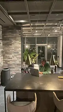 Snapshot of tia___fox chatting on November 2025 08:01:02 AM tia fox online show from November 2025 08:01:02 AM