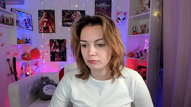 VioletteRose online show from October 2025 05:56:01 PM