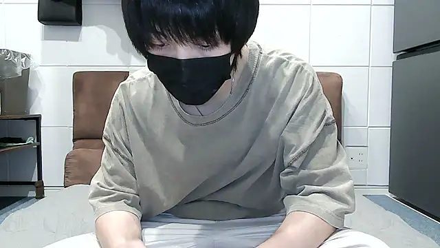 Snapshot of mikan_kun_st chatting on October 2025 11:47:02 AM mikan kun st online show from October 2025 11:47:02 AM