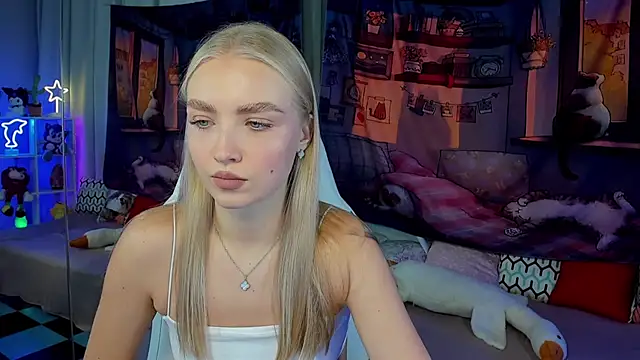 TessaGrays online show from October 2025 11:22:01 AM