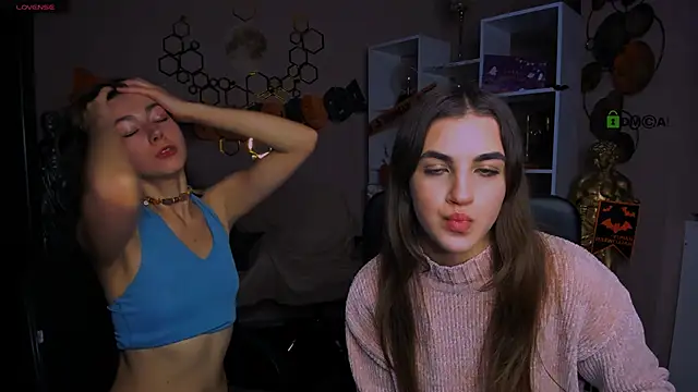 lina fox12 online show from October 2025 02:32:02 PM