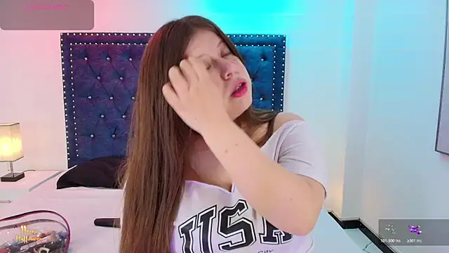 Cammi wagner online show from October 2025 07:52:01 PM