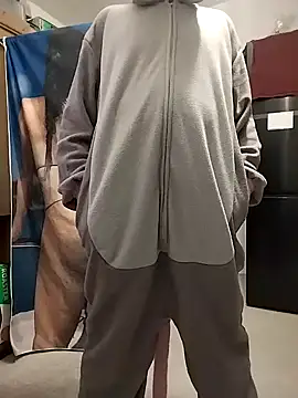 honzinka83 online show from February 2026 07:13:02 PM