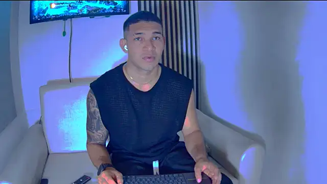 venedic bull online show from December 2025 04:18:02 AM