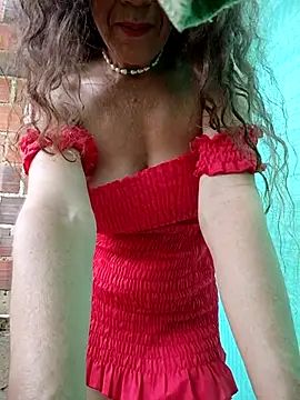 Dirty-Divorced-mother7 online show from November 2025 02:18:01 PM