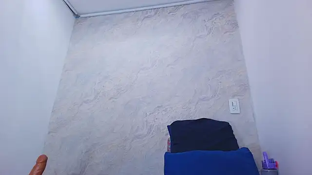 ashly mr online show from October 2025 11:55:01 AM