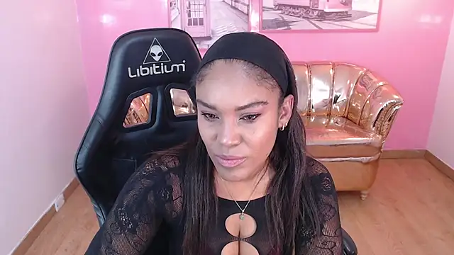 kamala a online show from November 2025 02:55:02 AM