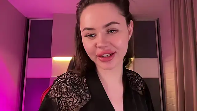 AlmaryKim online show from February 2025 09:43:02 PM