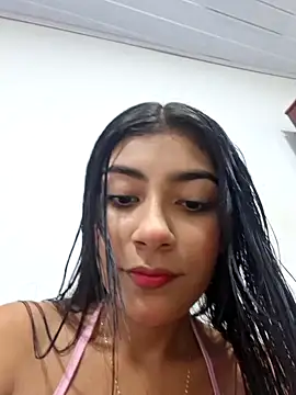 Snapshot of Sweed-virgin-pussy chatting on April 2026 10:18:01 PM Sweed-virgin-pussy online show from April 2026 10:18:01 PM