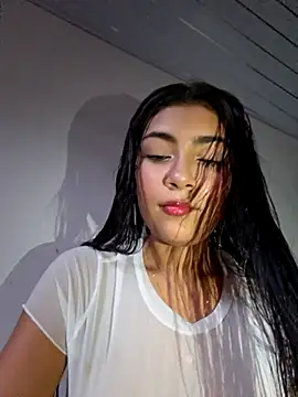 Snapshot of Sweed-virgin-pussy chatting on May 2026 10:30:02 PM Sweed-virgin-pussy online show from May 2026 10:30:02 PM