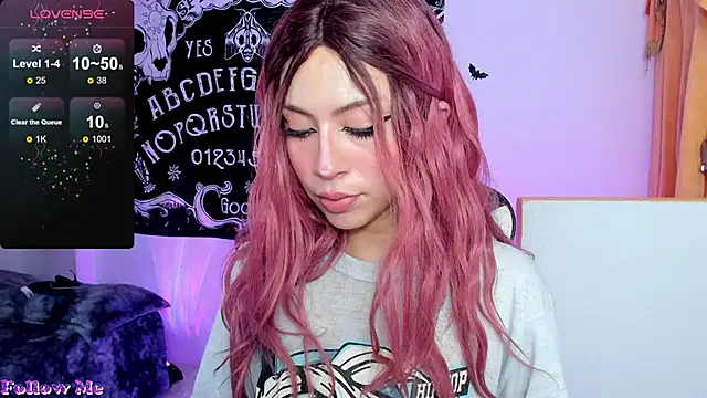 Snapshot of Anni_420_ chatting on October 2025 08:16:02 AM Anni 420 online show from October 2025 08:16:02 AM