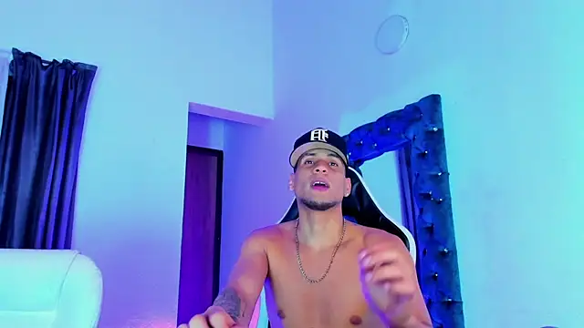 daddys insanee online show from November 2025 07:52:02 AM