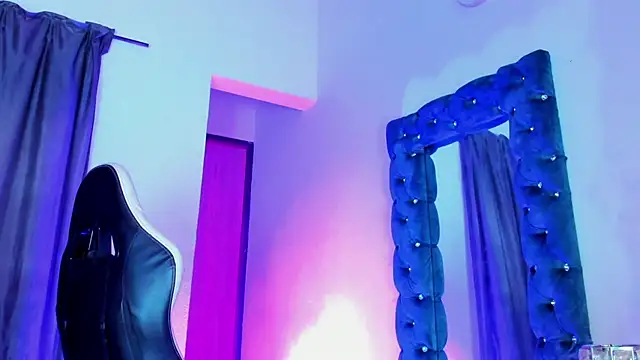 daddys insanee online show from November 2025 11:10:01 AM