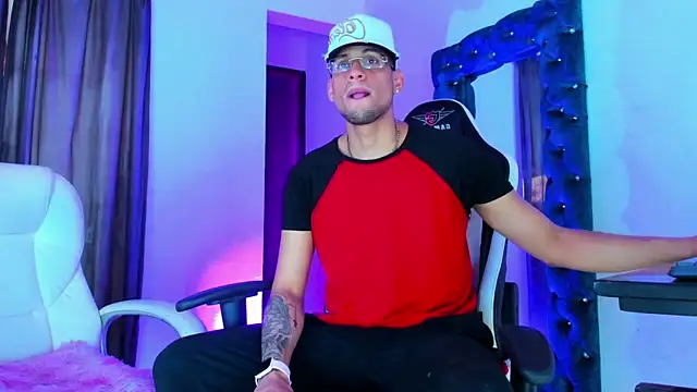 daddys insanee online show from November 2025 06:10:01 PM