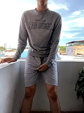 LiamMyst online show from November 2025 01:44:01 PM