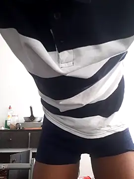 DUCKxdee online show from November 2025 12:38:02 PM