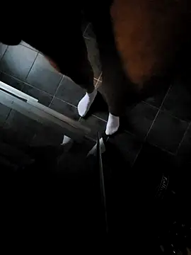 rezzzze online show from October 2025 05:41:02 AM