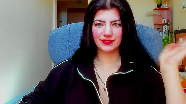 Snapshot of Miamoora chatting on October 2025 08:37:01 AM Miamoora online show from October 2025 08:37:01 AM