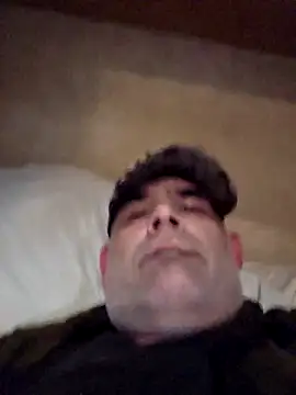 Snapshot of DeeBestEver chatting on October 2025 10:44:02 PM DeeBestEver online show from October 2025 10:44:02 PM